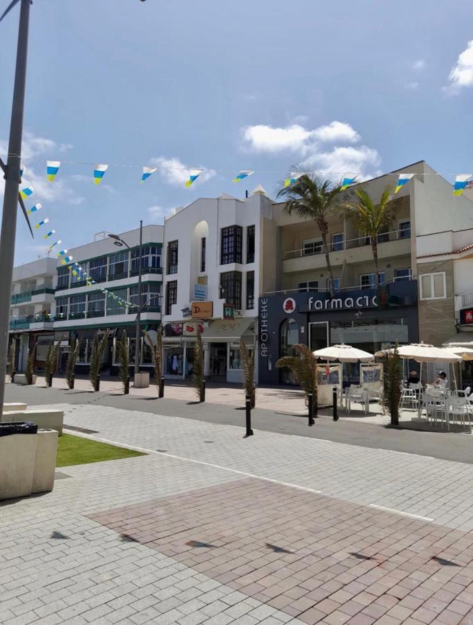 Casa Gon Apartamento Centricos A 100M De La Playa Corralejo Luaran gambar