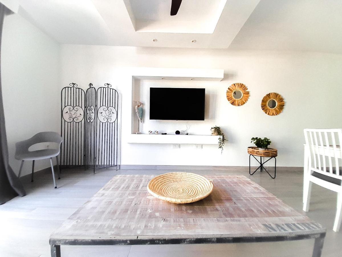 Casa Gon Apartamento Centricos A 100M De La Playa Corralejo Luaran gambar