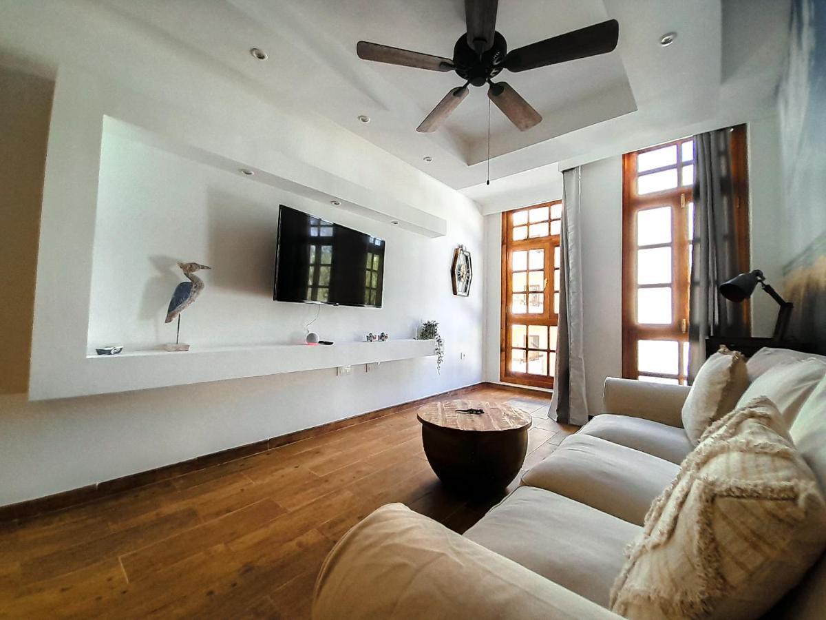 Casa Gon Apartamento Centricos A 100M De La Playa Corralejo Luaran gambar